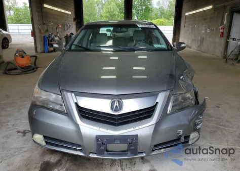2010 Acura Rl из США, поврежденный, VIN JH4KB2F66AC001341